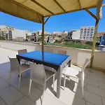 Cozy 2 Bedroom Penthouse